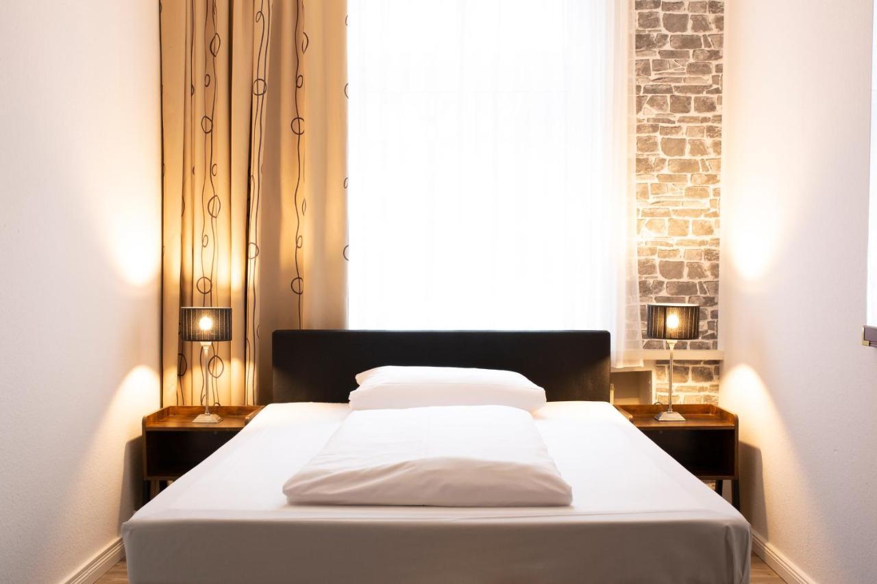 Hotel Berliner Hof Ремшайд Екстериор снимка