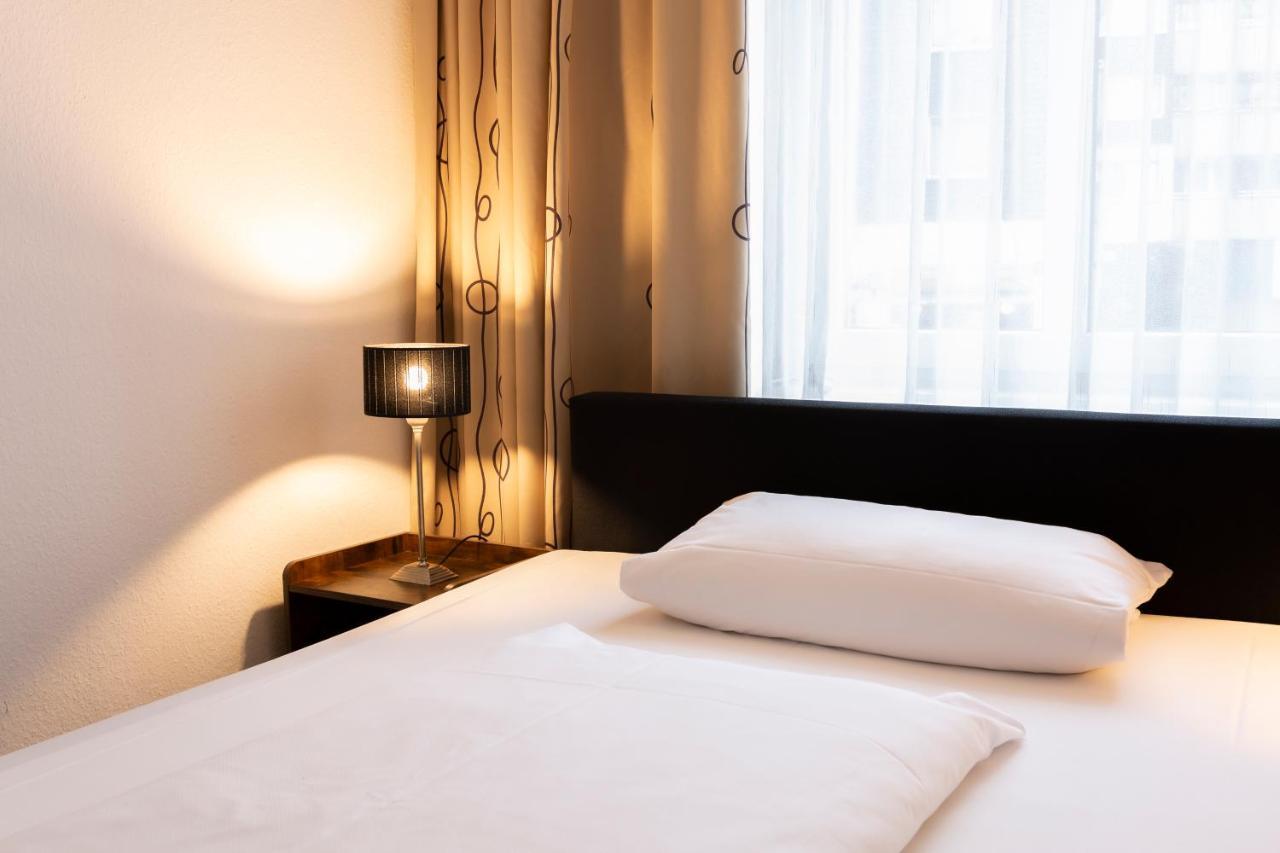 Hotel Berliner Hof Ремшайд Екстериор снимка
