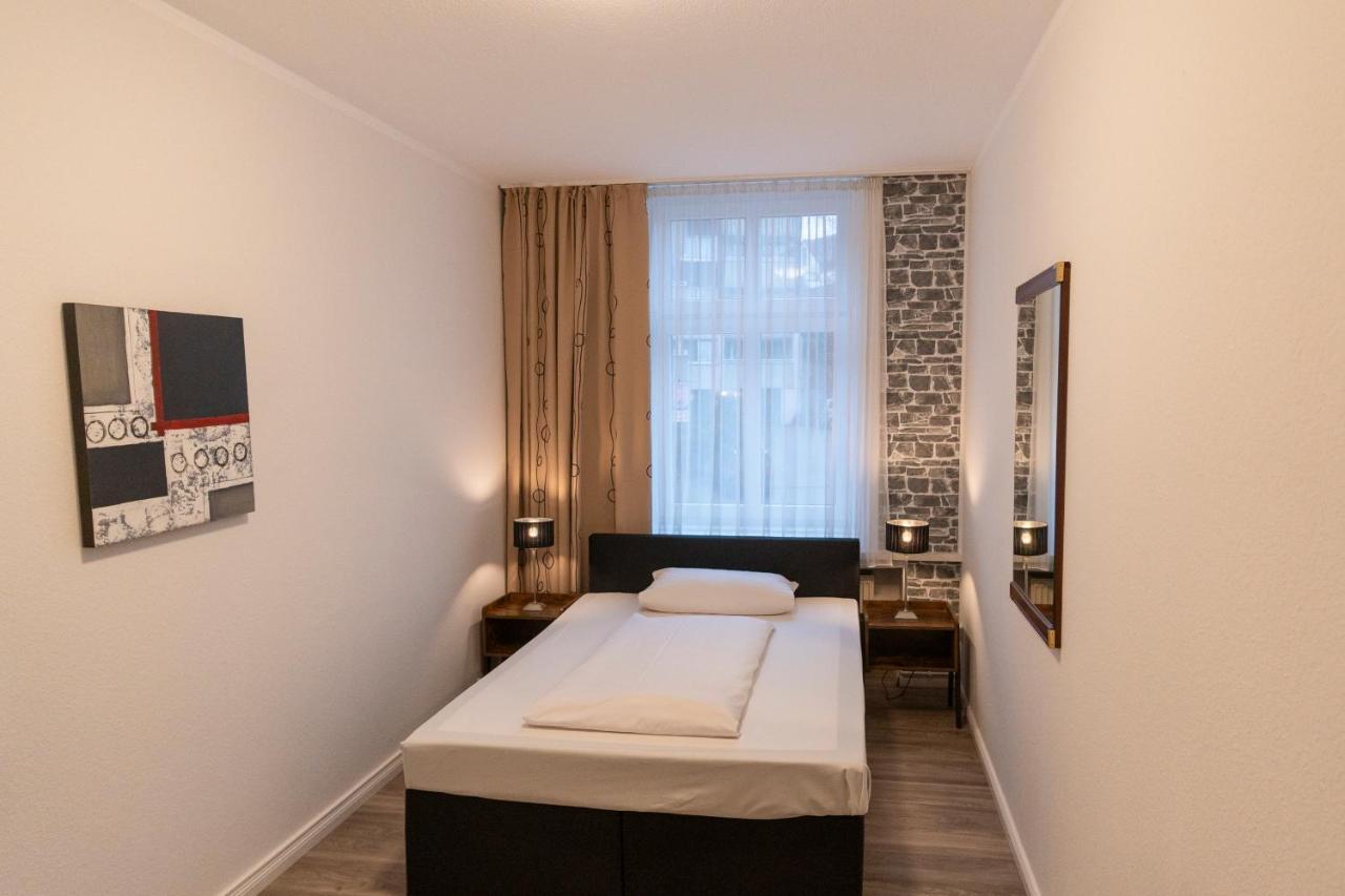 Hotel Berliner Hof Ремшайд Екстериор снимка