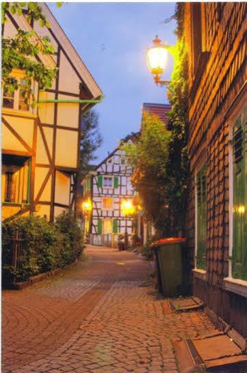 Hotel Berliner Hof Ремшайд Екстериор снимка